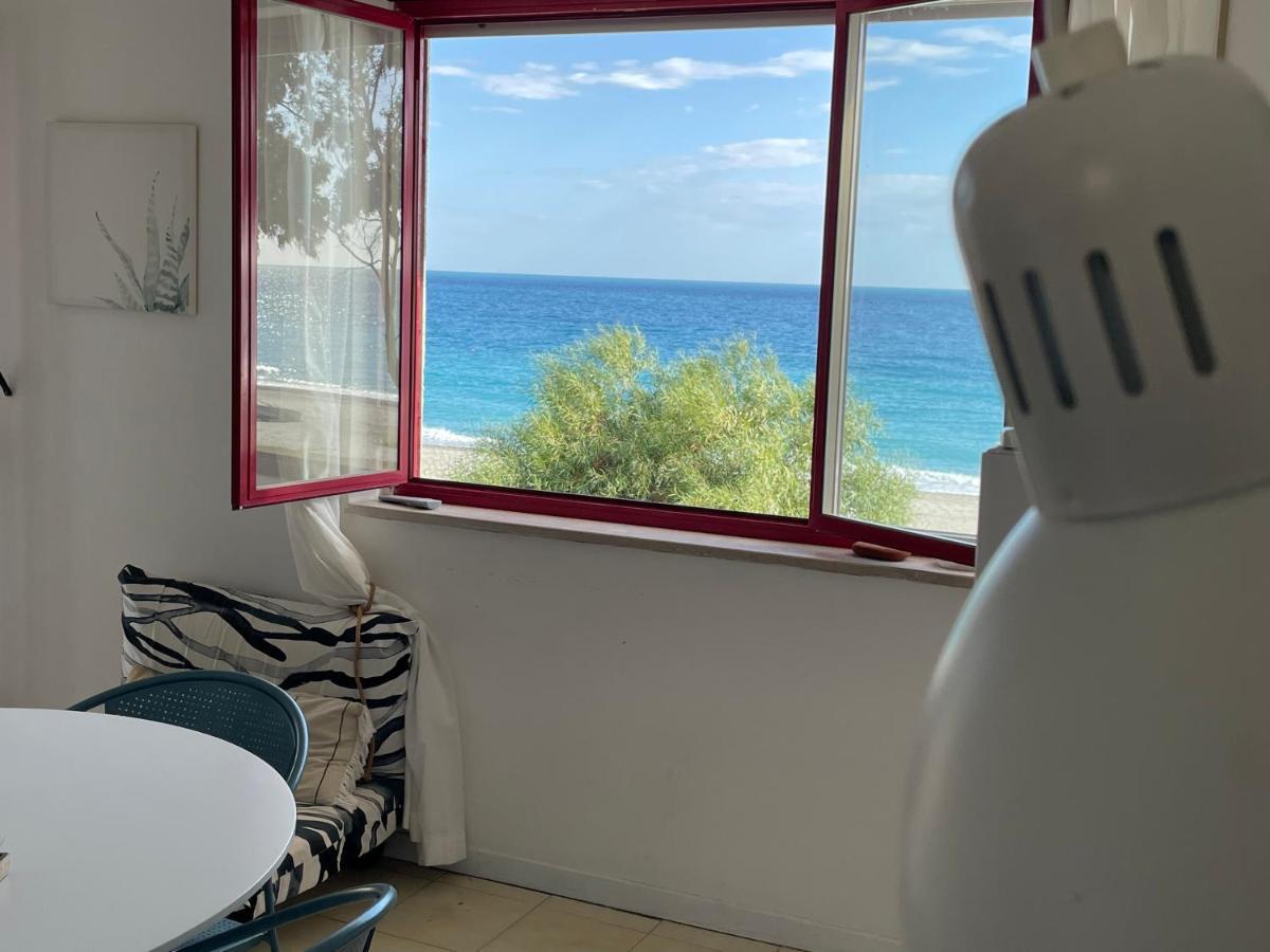 The Greek' House Appartement Bova Marina Buitenkant foto